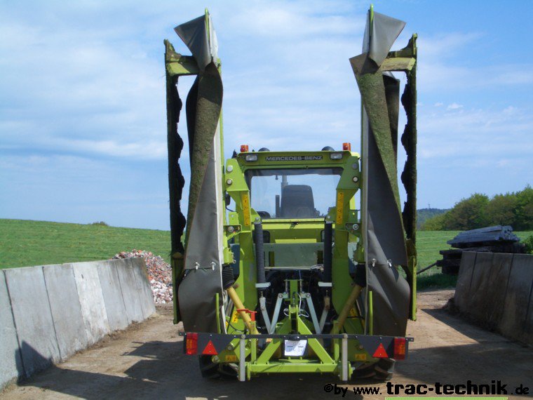 MBtrac_1500_04.JPG