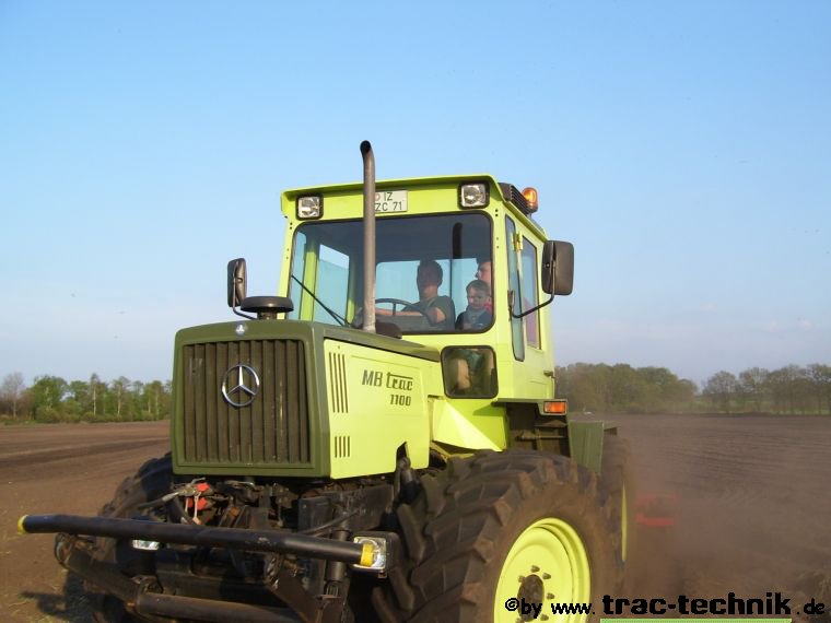 MB Trac 1100 03